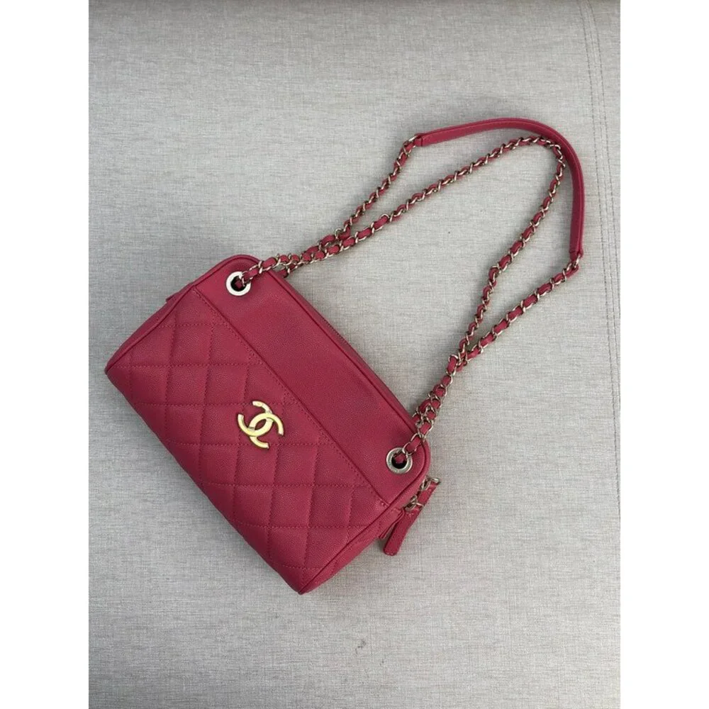 CHANEL Pink Red Caviar Camera Case Bag GHW